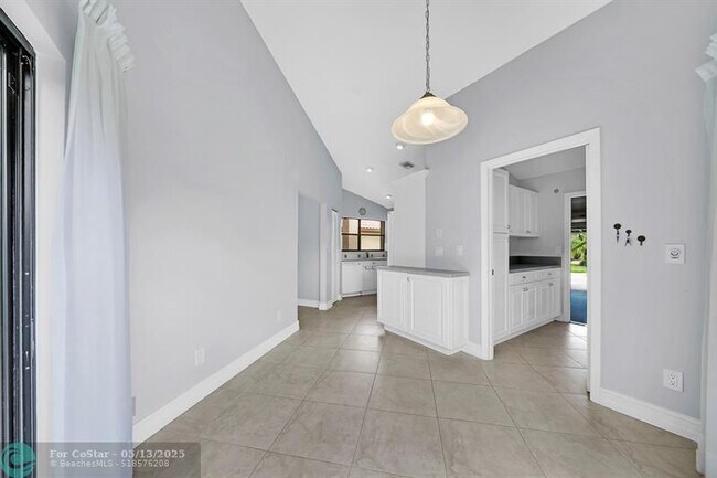 Building Photo - 23316 Water Cir