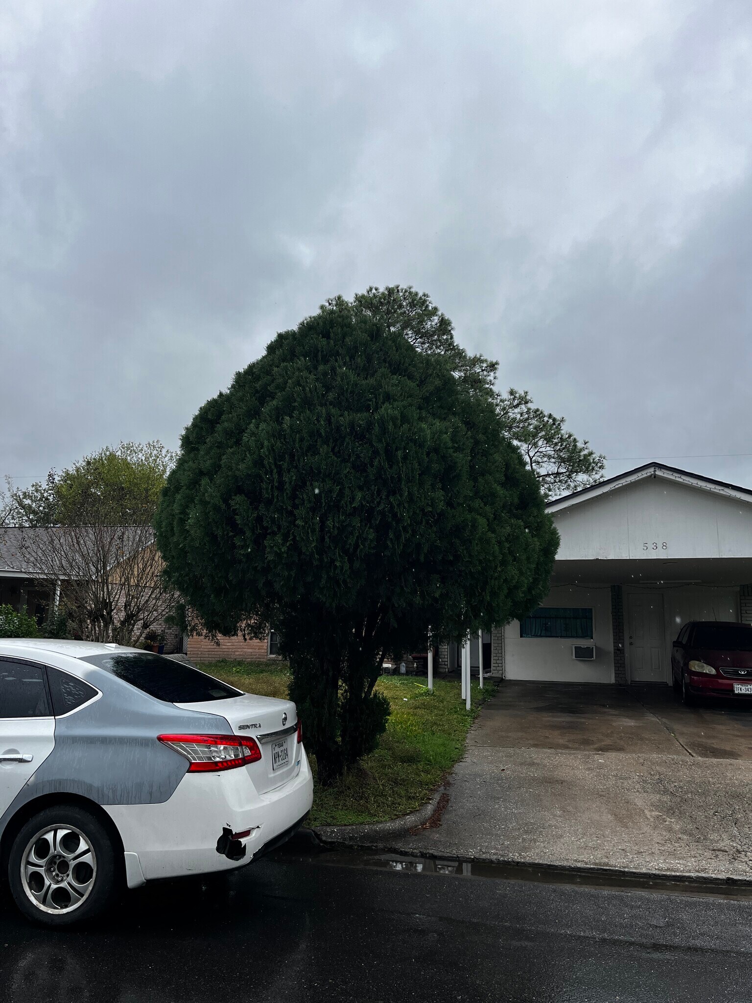 Building Photo - 538 Glenvale Dr