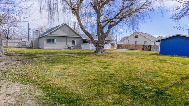 Building Photo - Fully furnished- Long and short term rental in Lehi! Boat and RV parking available.