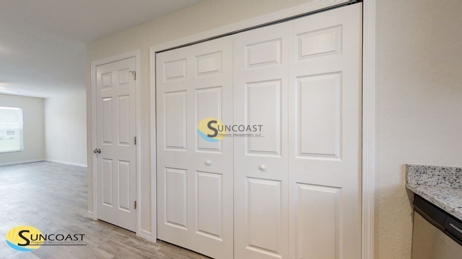 Building Photo - 8160 Juniper Rd