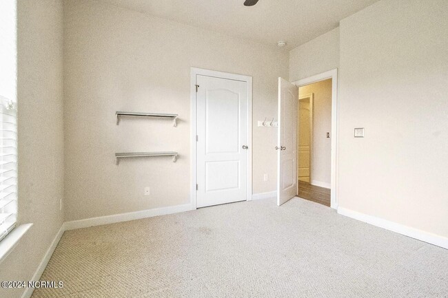 Building Photo - 460 Cooper Garrett Rd