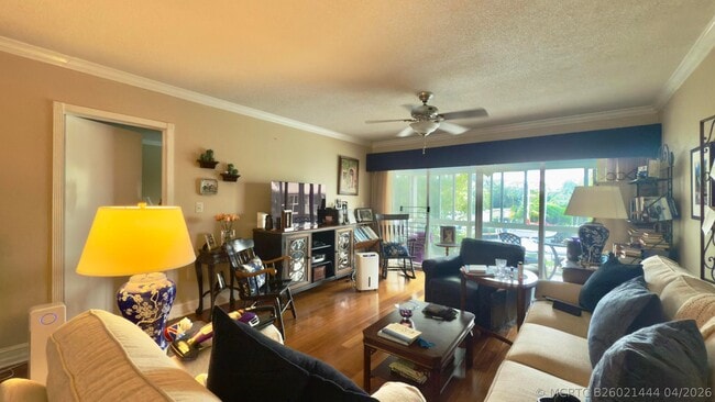 Building Photo - 1200 SW 12th Ct