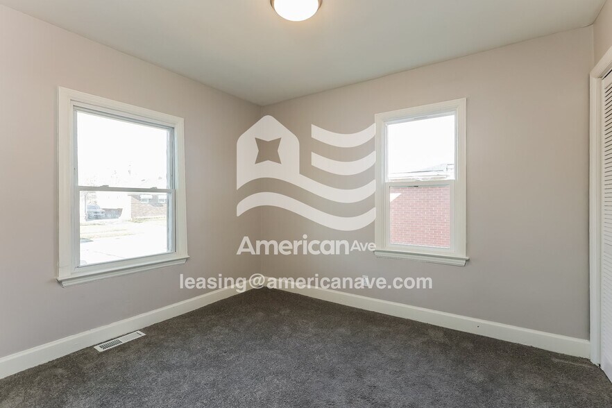 Building Photo - 24914 Rosalind Ave