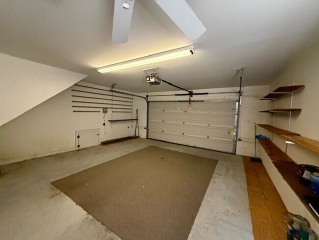 Building Photo - Suffolk Meadows