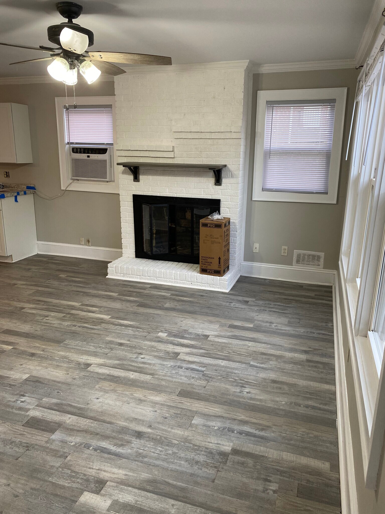 Building Photo - 34 8th Avenue Dr SE