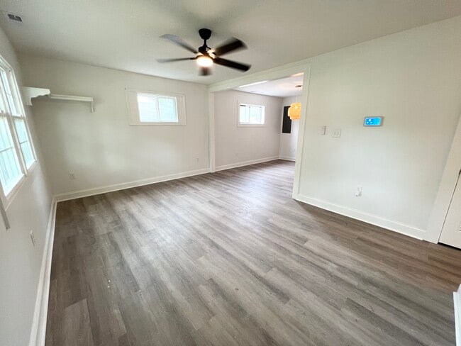 Building Photo - 5406 Limestone Dr