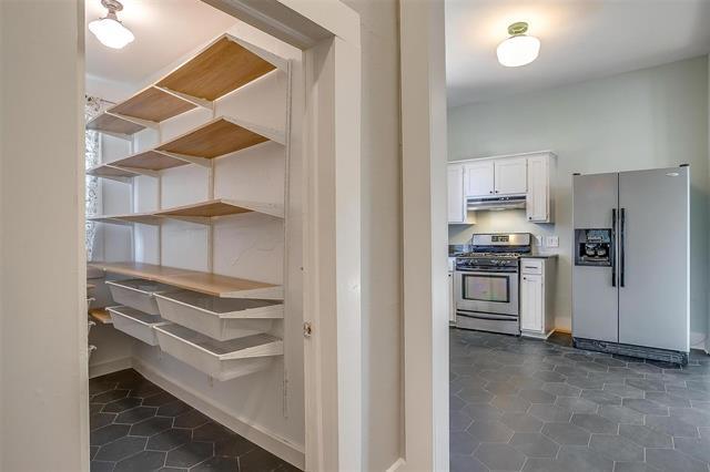 Building Photo - 1523 Alston Ave