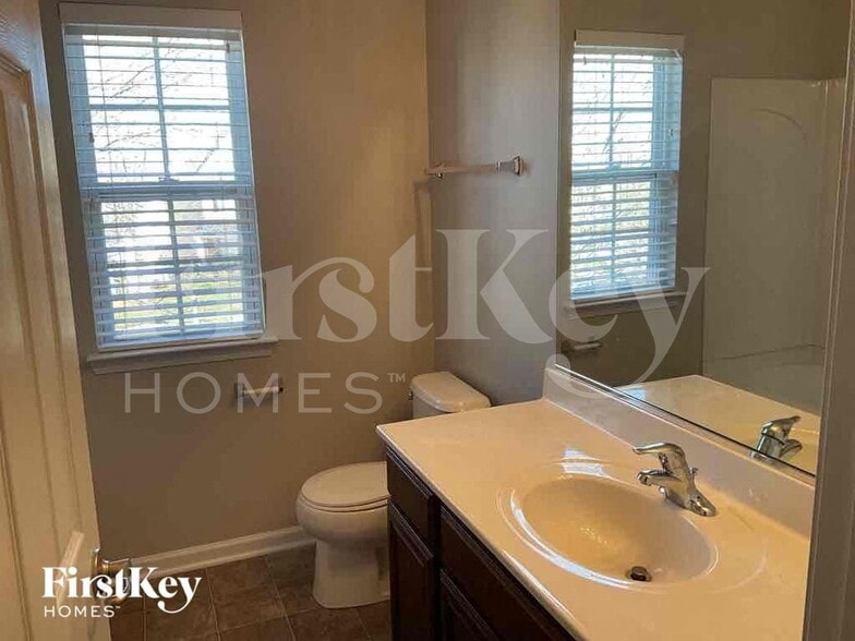 Building Photo - 11440 Callahan Mill Dr