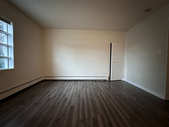 Building Photo - 2707 Forest Ave