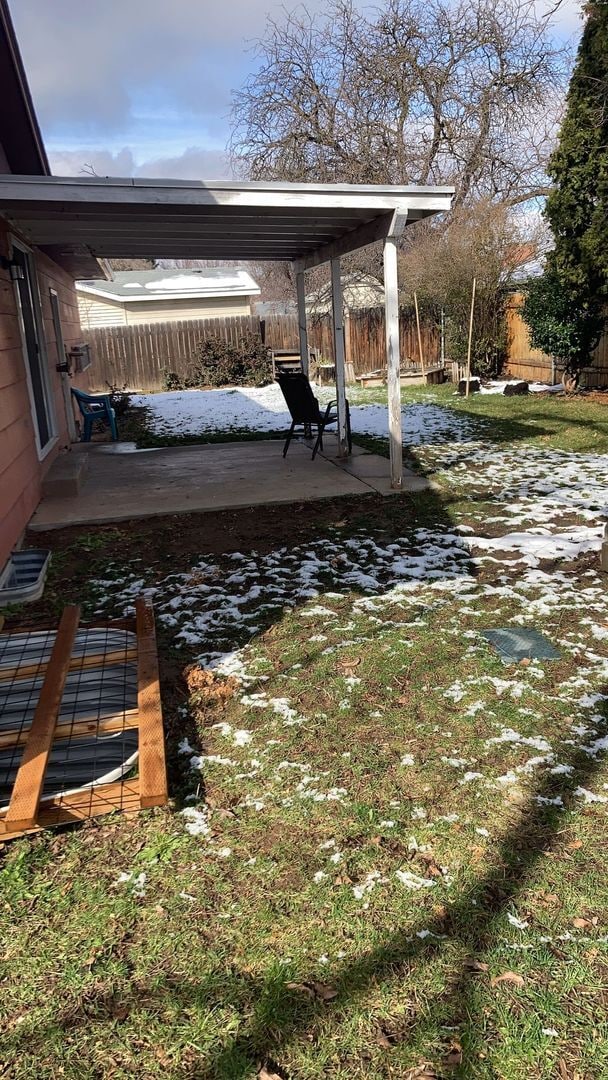 Building Photo - Huge Home In The West Bench Neighborhood!