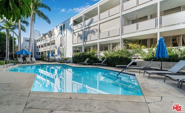 Building Photo - 850 Kings Rd