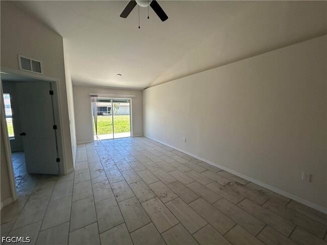 Building Photo - 2909 Santa Barbara Blvd N
