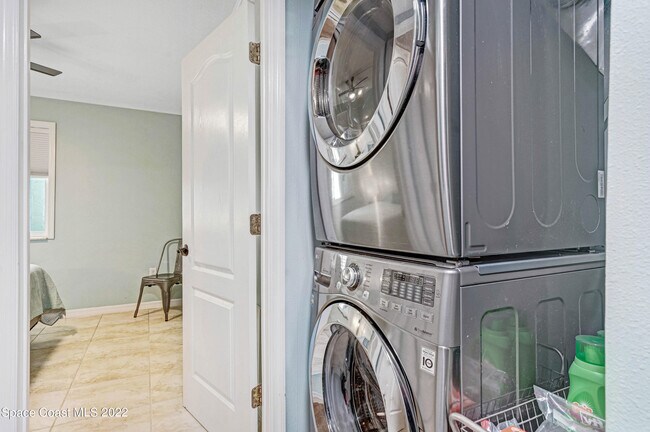 Building Photo - 199 Jimmy Buffett Mem Hwy