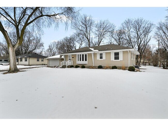 Building Photo - 7201 Kentucky Ave N