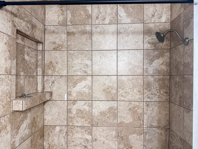 Building Photo - 4615 El Capitan Dr