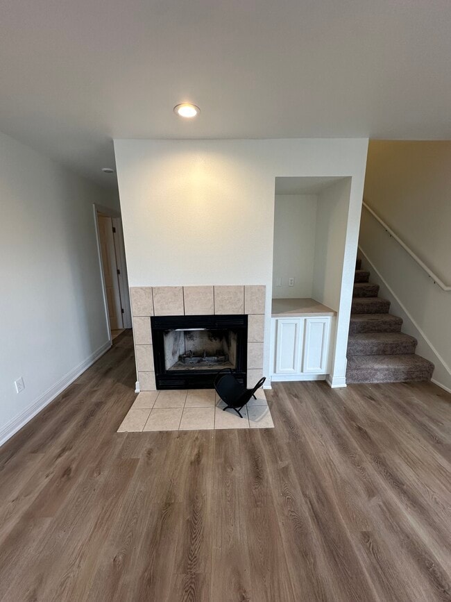 Building Photo - 3127 N Kensington Ct