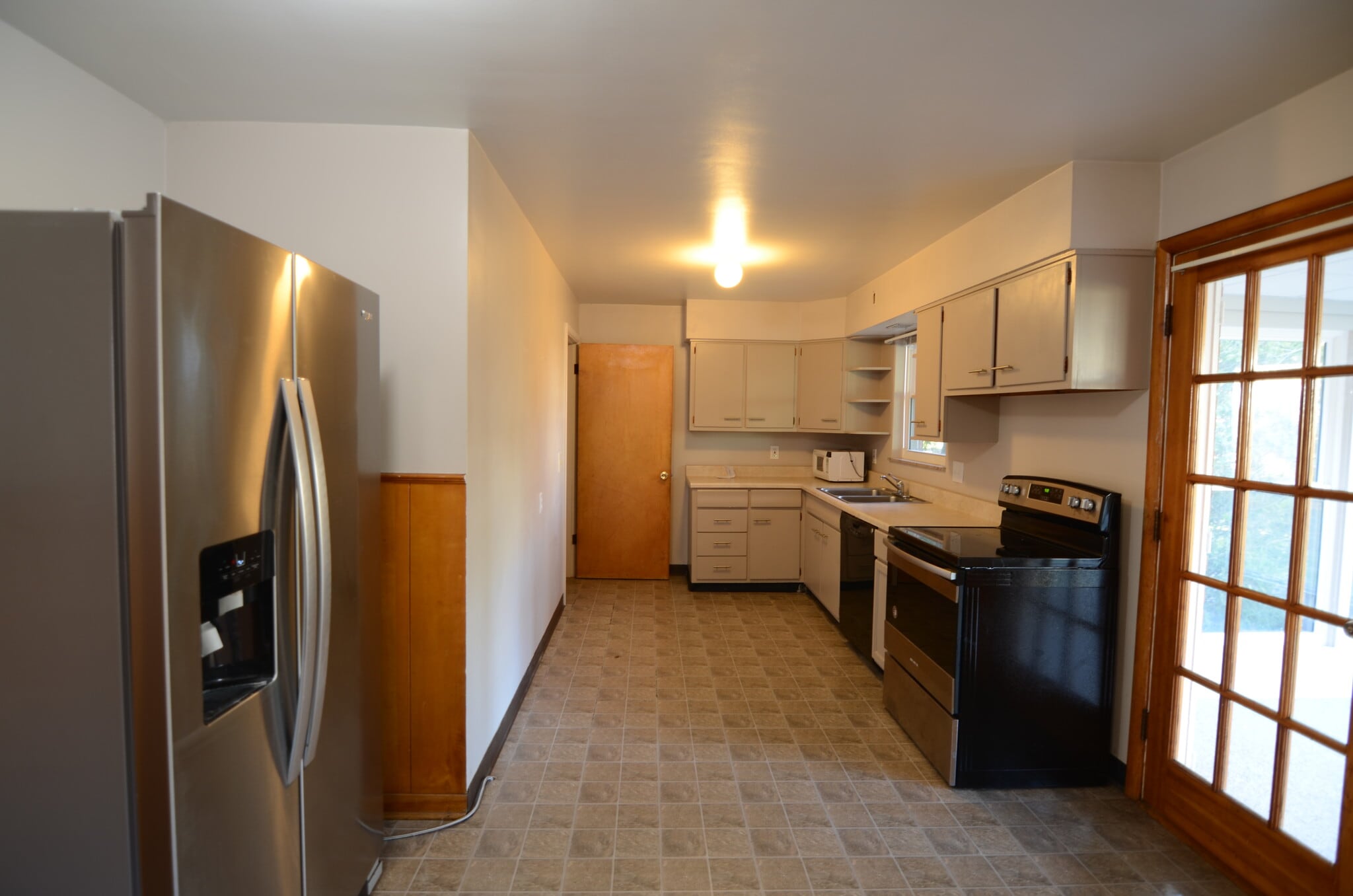 Building Photo - 4384 Yakima Ct