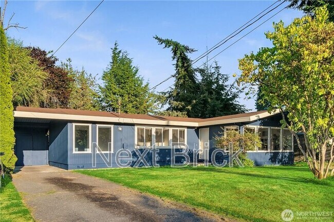 Primary Photo - 20817 3rd Ave W