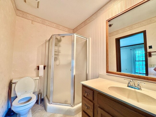 Building Photo - 21485 Wallen Dr
