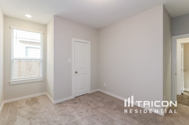 Building Photo - 2362 Bailey Flds Ln