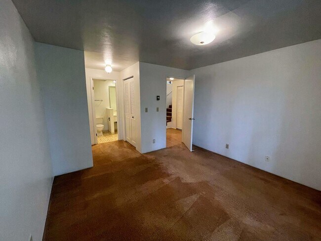 Building Photo - 2 br, 1.5 bath House - 138 Treehill Loop