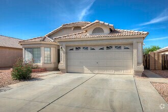 Building Photo - 3Bed/2Bath House at Greenway/Litchfield! J...