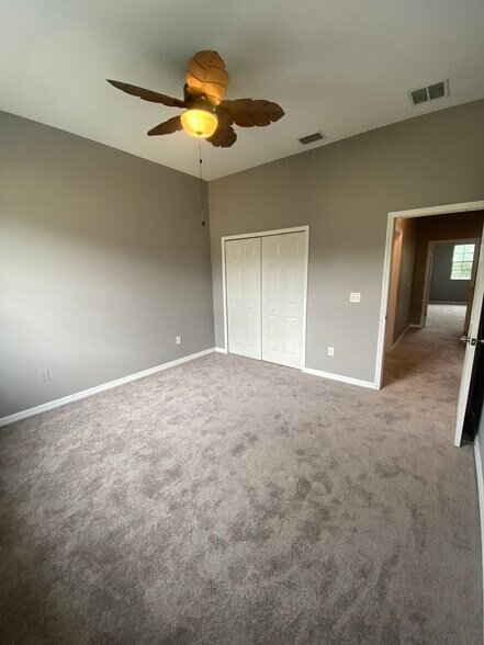 Building Photo - 7441 Arlington Grove Cir