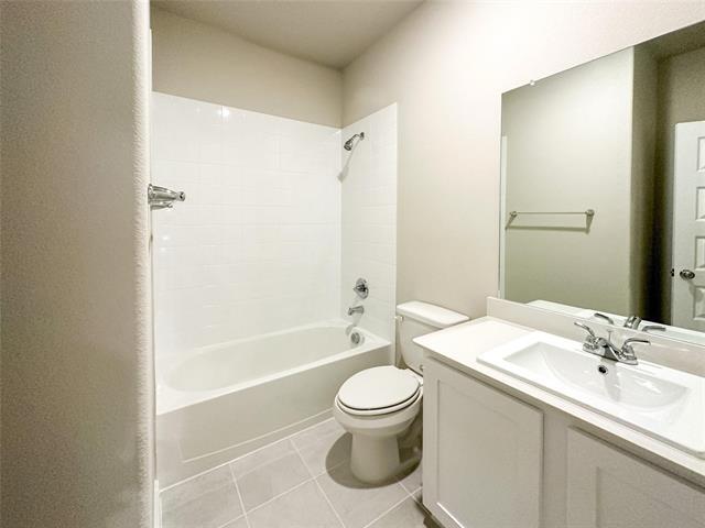 Building Photo - 4710 Hunter Hurst Dr