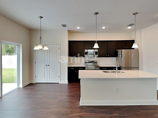 Building Photo - 6126 Little Blf Cir