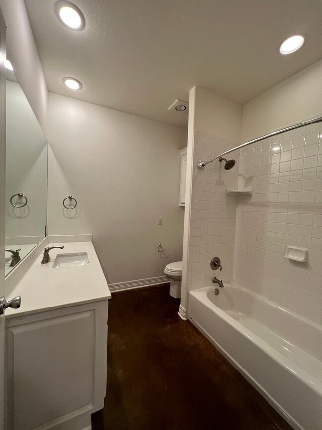 Building Photo - 2964 Elkton Trail