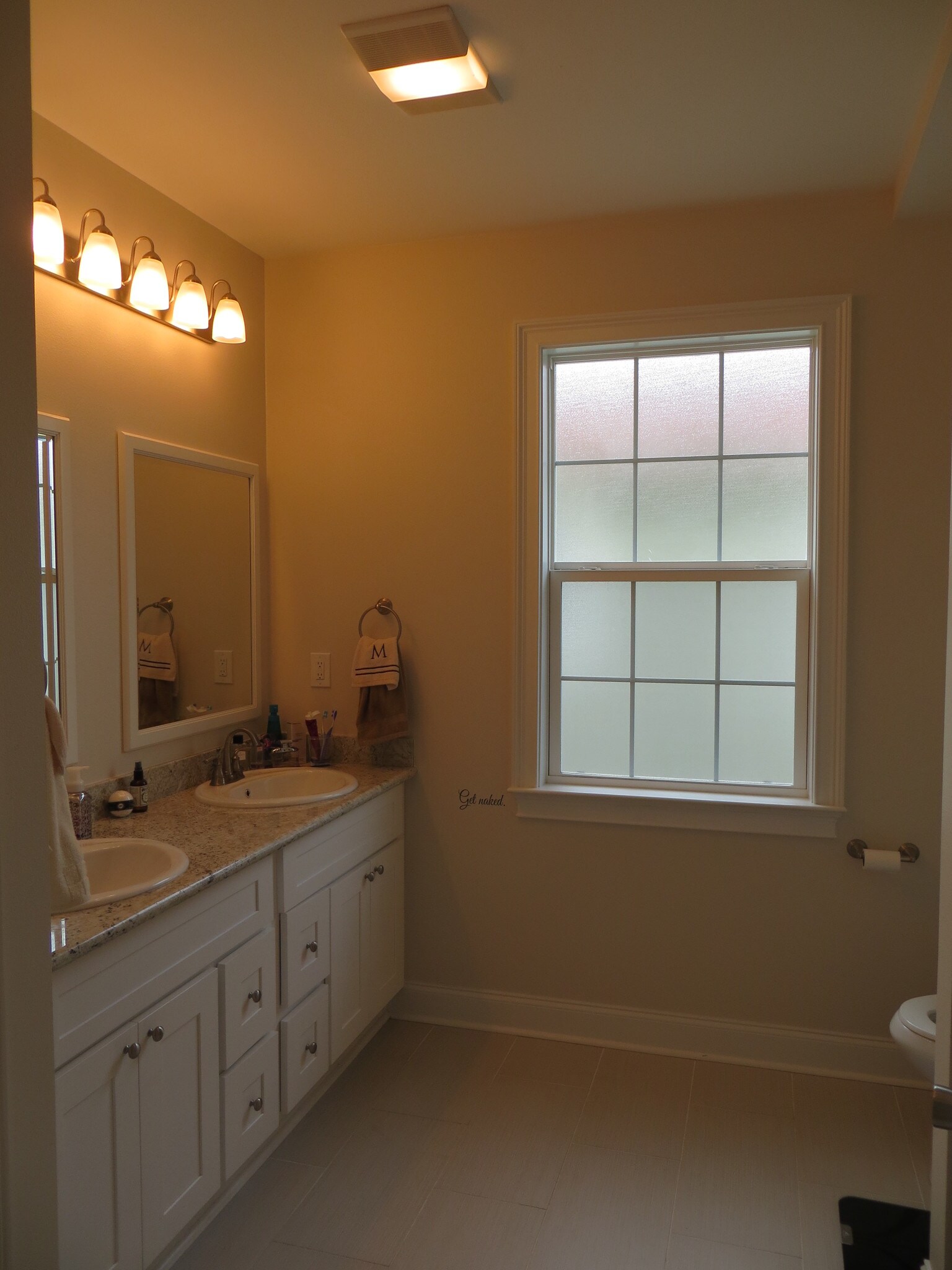 Building Photo - 5529 Willow St