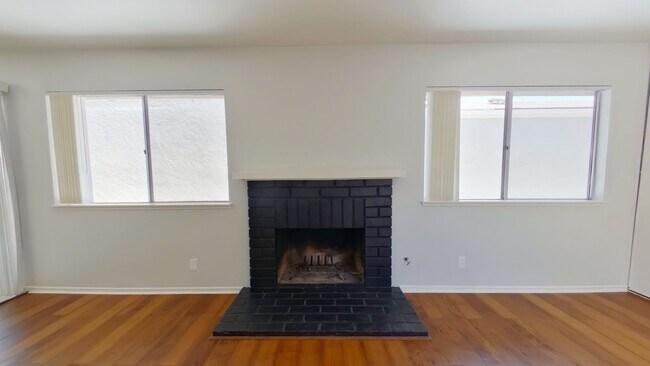 Building Photo - OPEN HOUSE, Friday, October 18, 2024 at 4p...