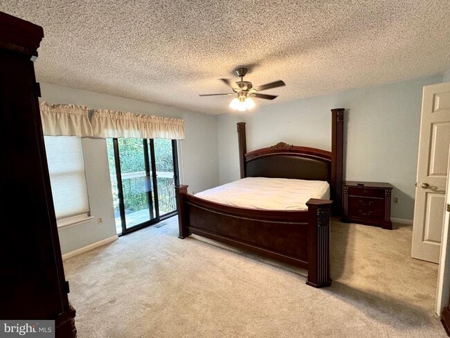 Building Photo - 428 Crane's Roost Ct