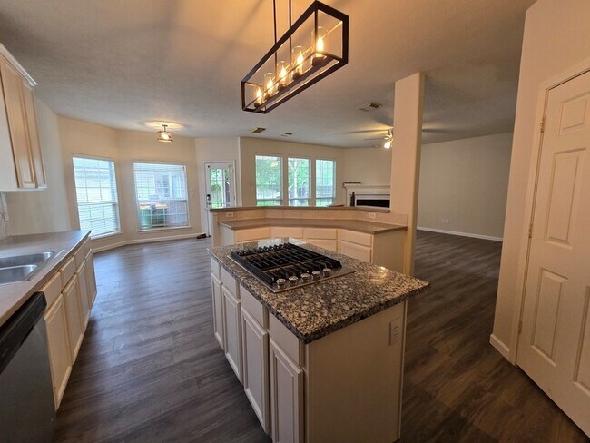 Building Photo - 23006 Ammick Ct