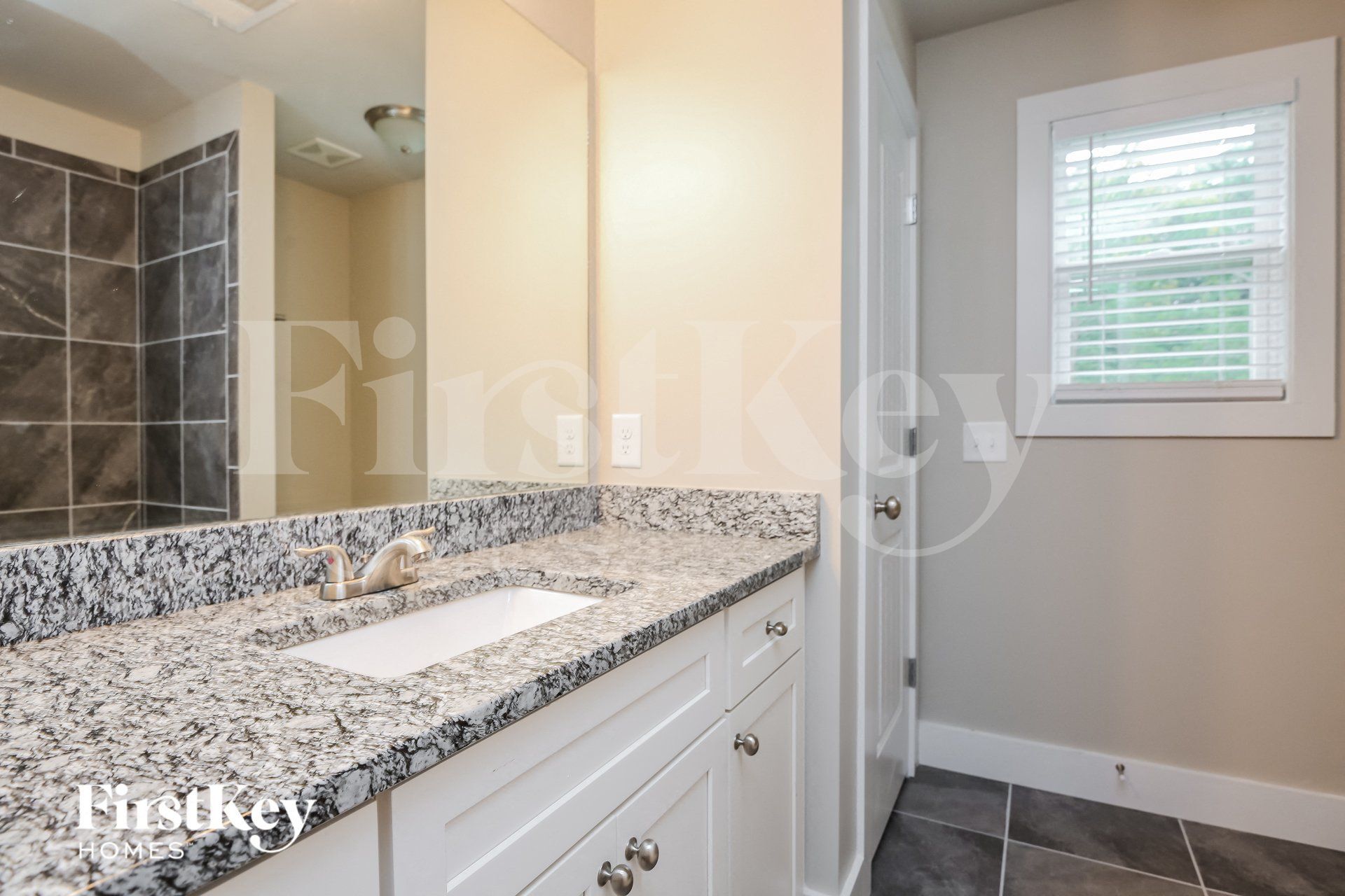 Building Photo - 6575 Terracewood Ln