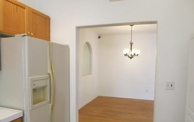 Building Photo - 17726 Kinzie St