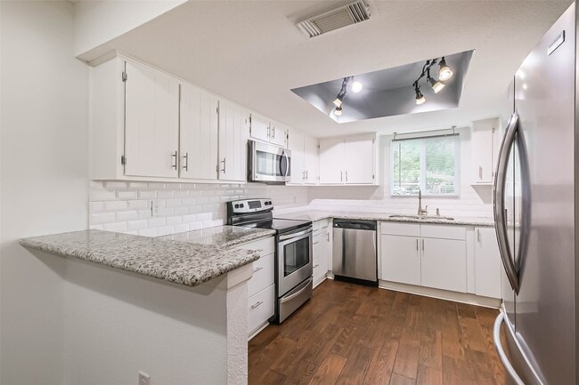 Building Photo - 5005 Georgi Ln