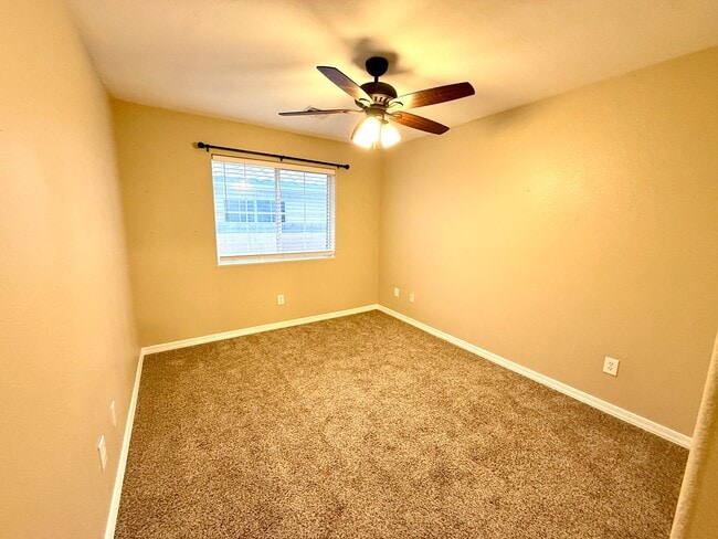 Building Photo - Beautiful 3-Bedroom Home with Solar!—Near Hualapai Mountain Rd