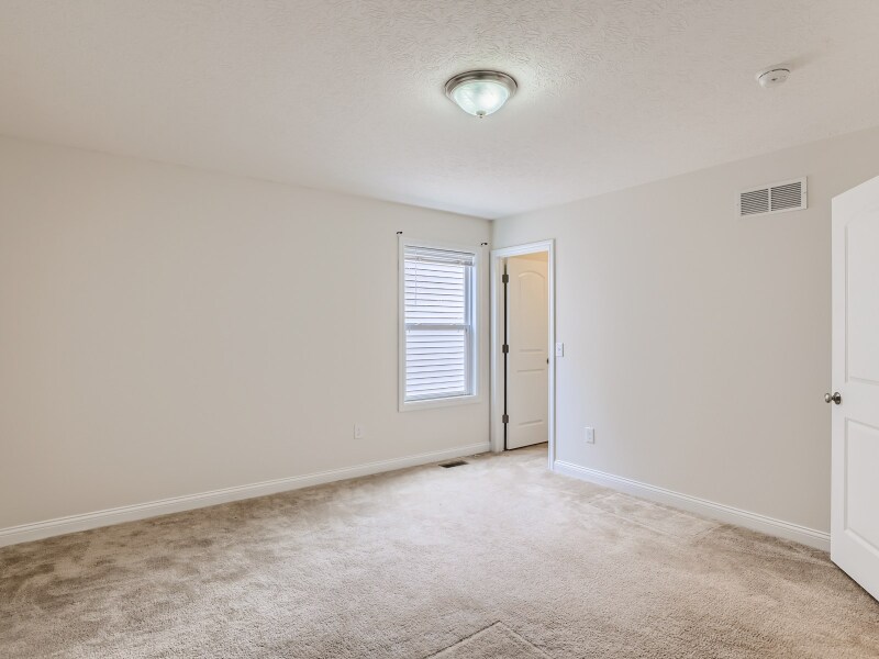 Building Photo - 259 Linda Lee Ln