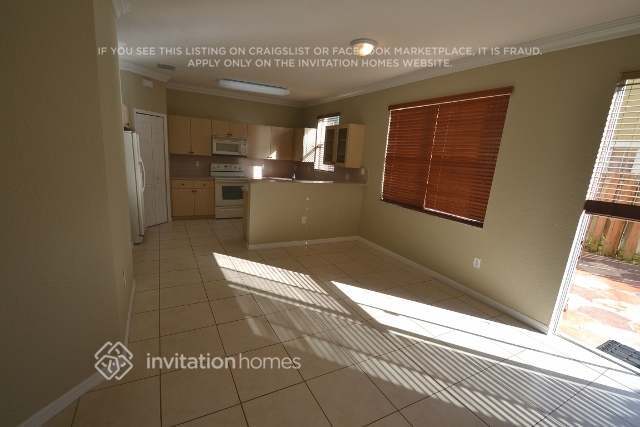 Building Photo - 13758 SW 116th Ln
