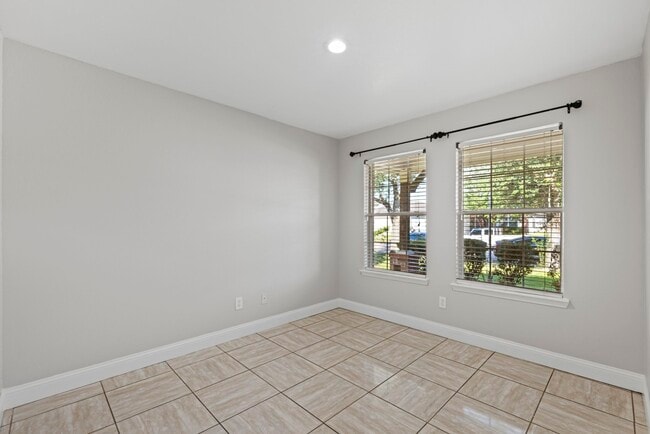Building Photo - 14138 Concord Meadow Ln