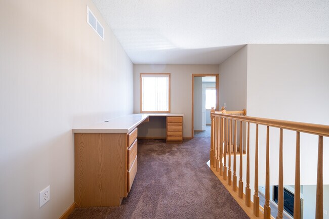 Building Photo - 6642 Pine Crest Trail S