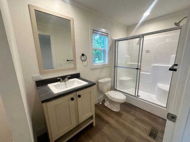 Building Photo - 2BR/2BATH newer mobile home! Off Wrightsvi...