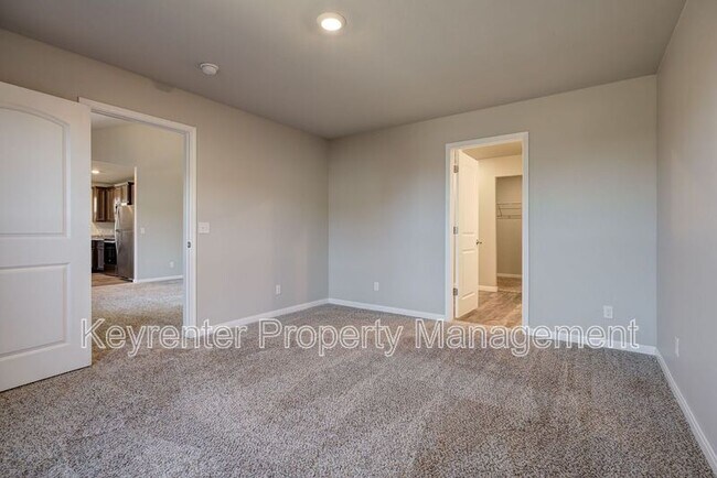 Building Photo - 1612 Maroon Dr