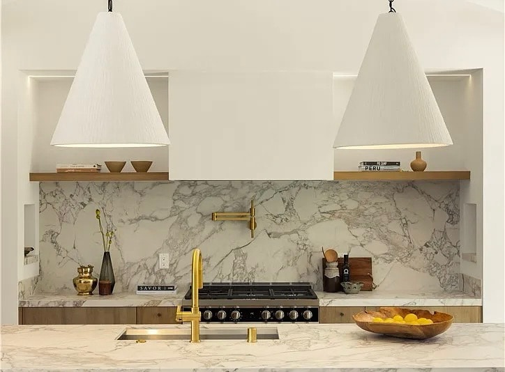 Building Photo - 3499 San Rafael Cir