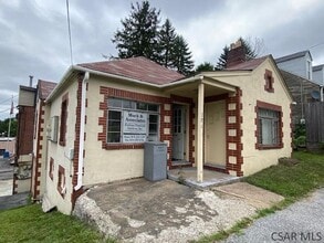 Building Photo - 701 Demuth St