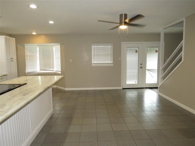 Building Photo - 11402 Sagedowne Ln
