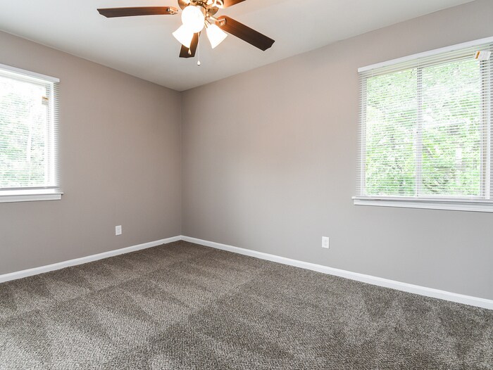 Building Photo - 1344 4th Way NW