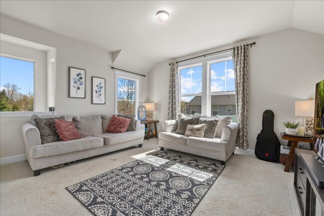 Building Photo - Luxury Living at Sagebrook