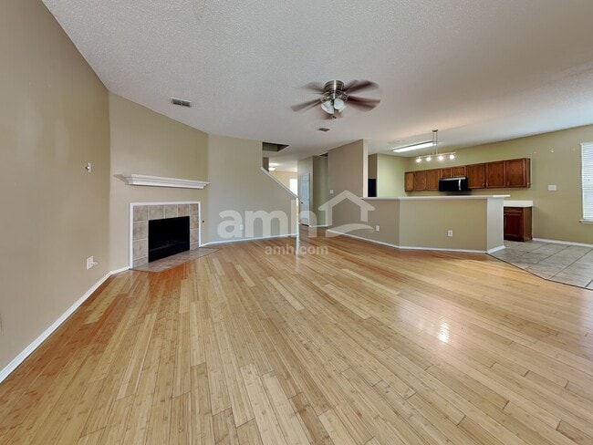 Building Photo - 2821 Bentridge Dr